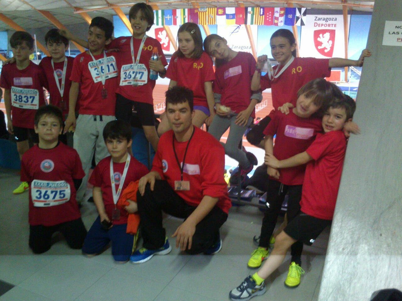 equipo de atletismo en palacio de los deportes